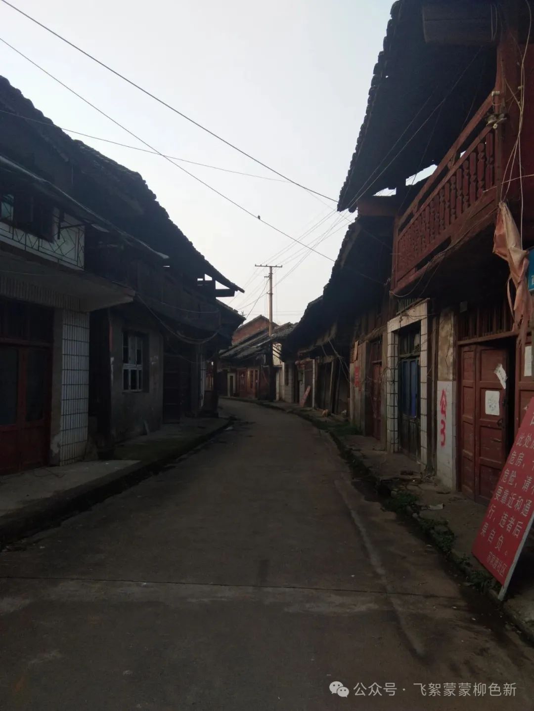 DƬ